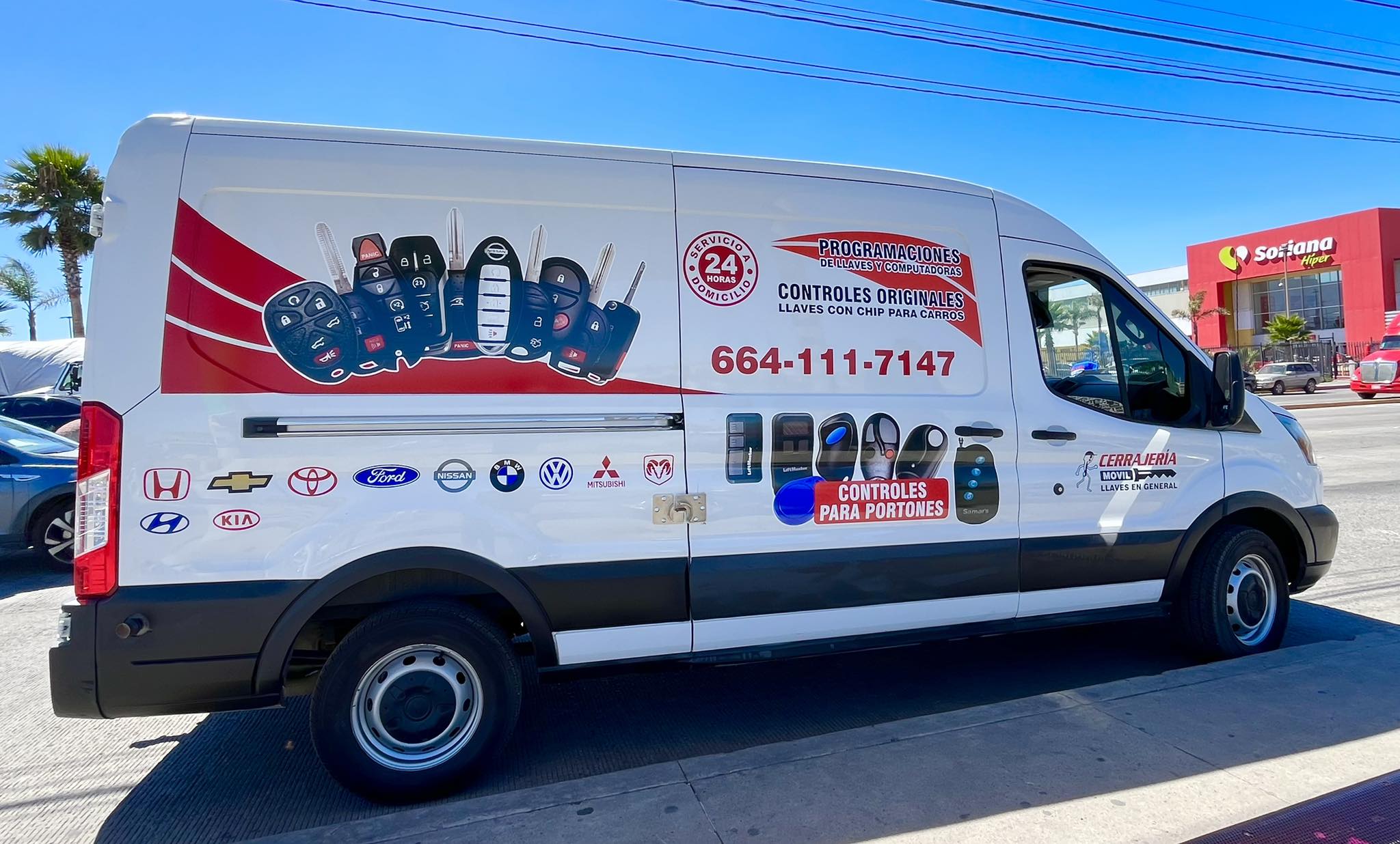 Unidad Móvil Cerrajería Tijuana - Van equipada
